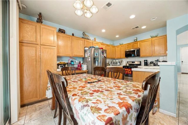 15587 Great Spirit Street, Victorville, CA 92394