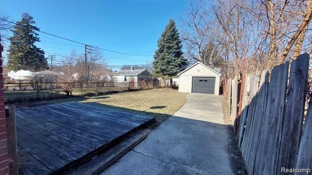 15411 E State Fair Street, Detroit, MI 48205