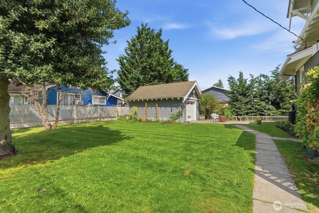 2249 Griffin Avenue, Enumclaw, WA 98022