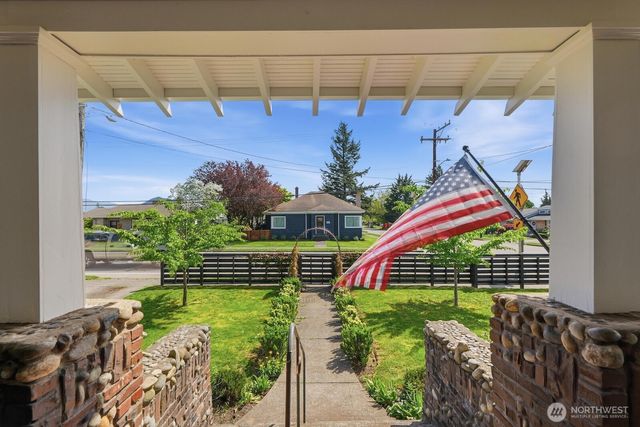 2249 Griffin Avenue, Enumclaw, WA 98022