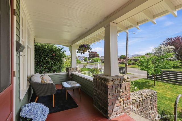 2249 Griffin Avenue, Enumclaw, WA 98022