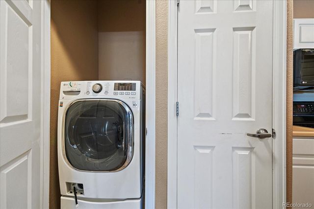 5255 Memphis Street 202, Denver, CO 80239