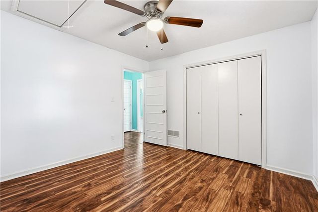 3755 Creekwood Drive, Loganville, GA 30052