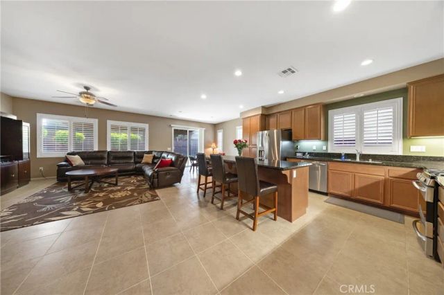 35594 Cloche Drive, Winchester, CA 92596