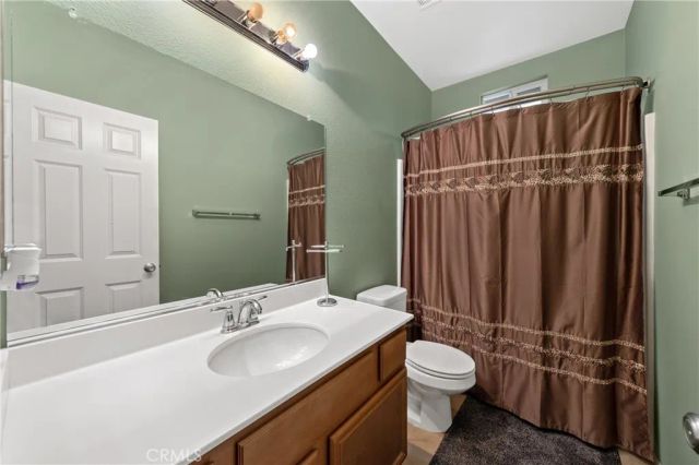 35594 Cloche Drive, Winchester, CA 92596
