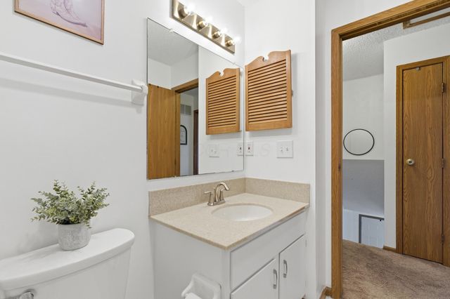 5082 Singleton Drive, 29C, Hilliard, OH 43026