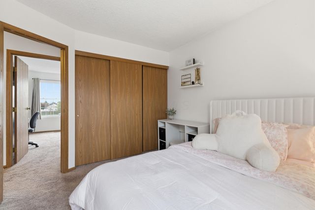 5082 Singleton Drive, 29C, Hilliard, OH 43026