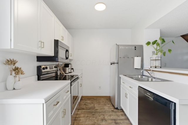 5082 Singleton Drive, 29C, Hilliard, OH 43026