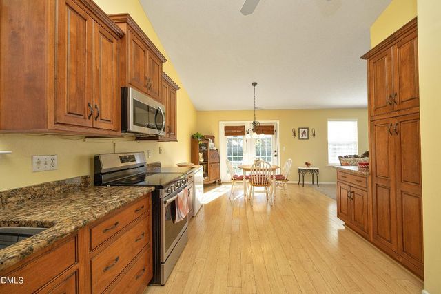 500 Dogwood Creek Place, Fuquay Varina, NC 27526