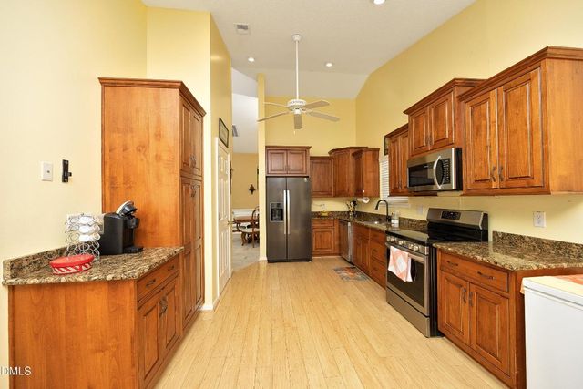 500 Dogwood Creek Place, Fuquay Varina, NC 27526