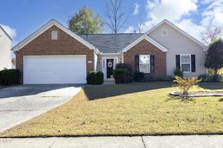 500 Dogwood Creek Place, Fuquay Varina, NC 27526