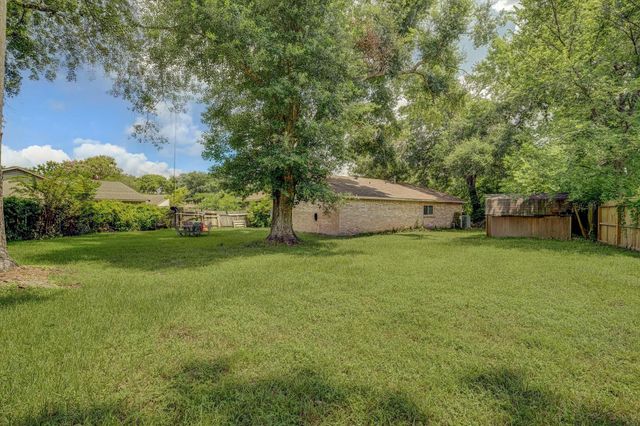 17502 Favor Bend Court, Humble, TX 77396