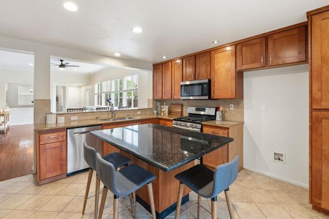 3110 Pender Isl St, West Sacramento, CA 95691