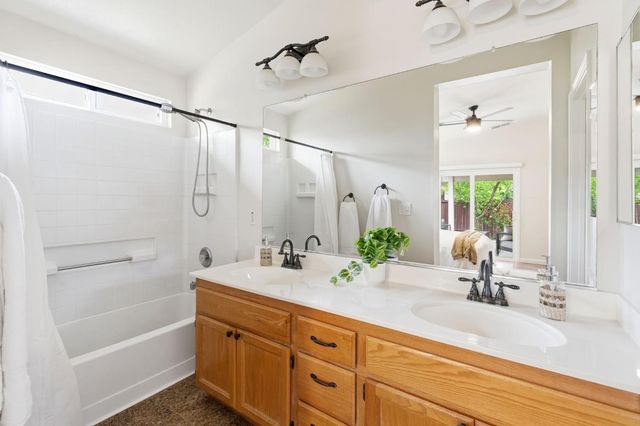 3110 Pender Isl St, West Sacramento, CA 95691