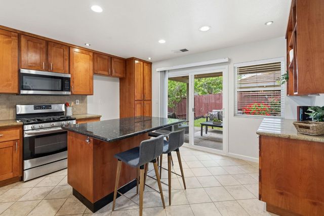 3110 Pender Isl St, West Sacramento, CA 95691