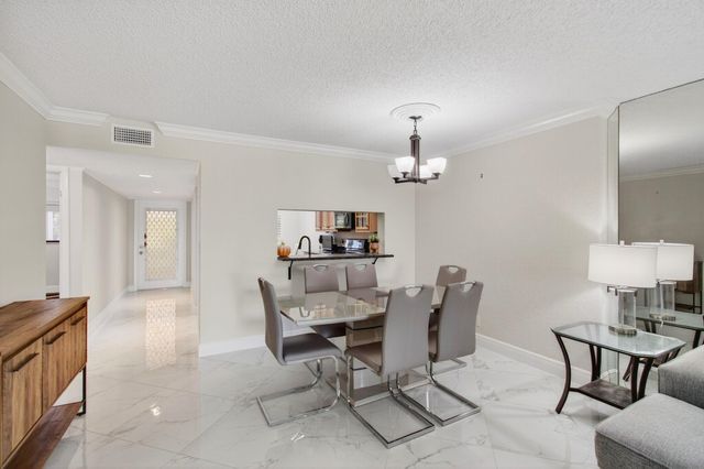 5574 Witney Drive 109, Delray Beach, FL 33484
