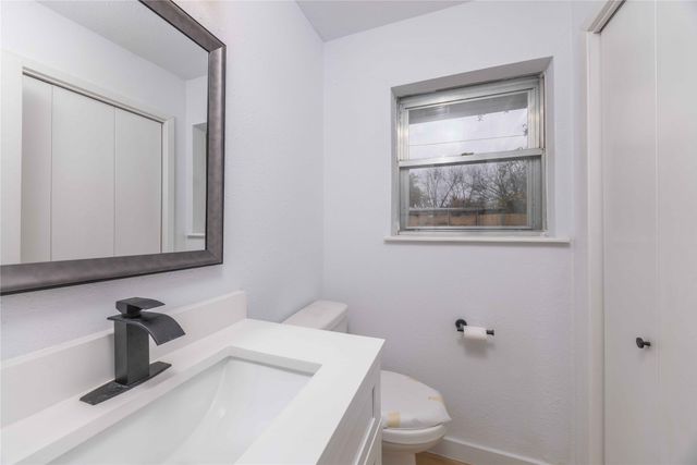 2600 Taylor Street, Commerce, TX 75428