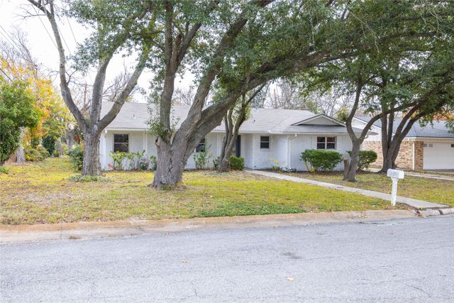 2600 Taylor Street, Commerce, TX 75428