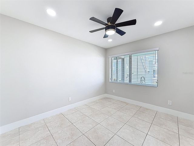 1840 SHORE DRIVE S 5, South Pasadena, FL 33707