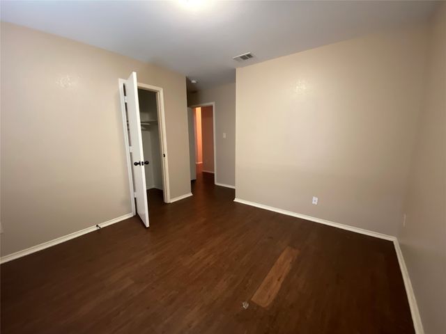 4233 Andrea Lane, Forest Hill, TX 76119