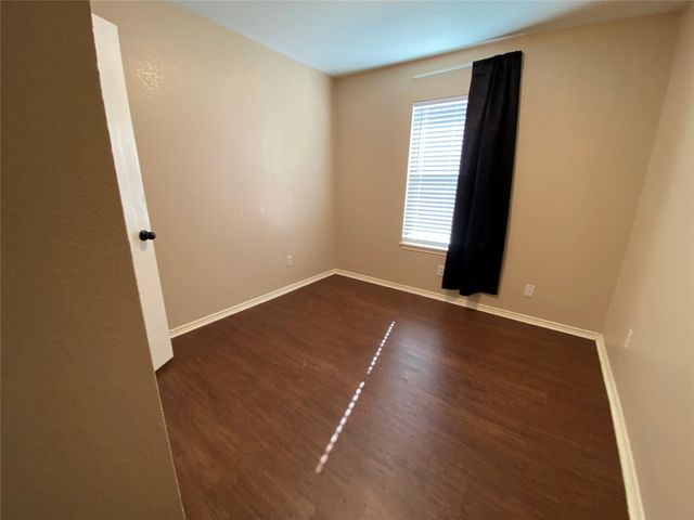 4233 Andrea Lane, Forest Hill, TX 76119