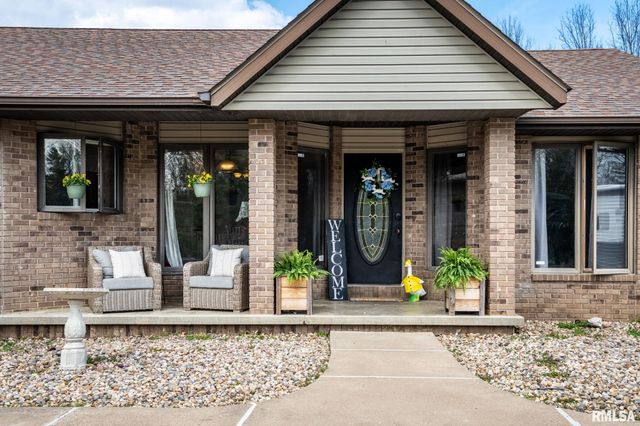 1126 SYCAMORE Road, Carterville, IL 62918