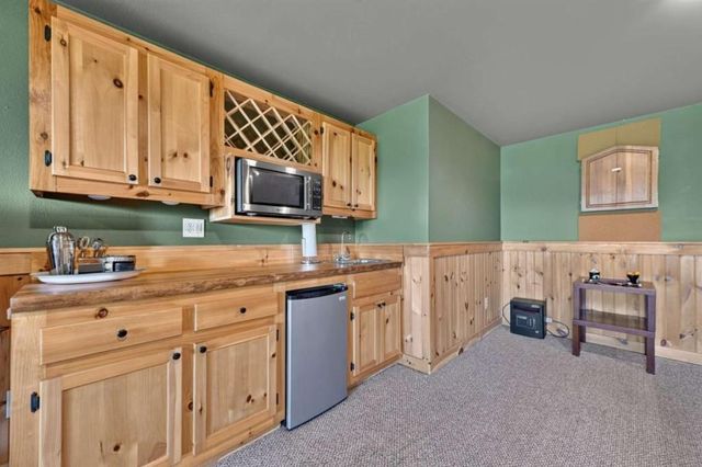 917 Walnut Ridge, Ellijay, GA 30536