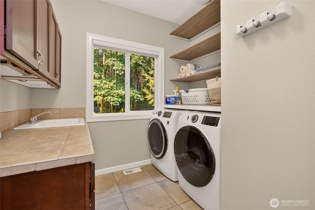6448 SE Skycrest Lane, Port Orchard, WA 98366