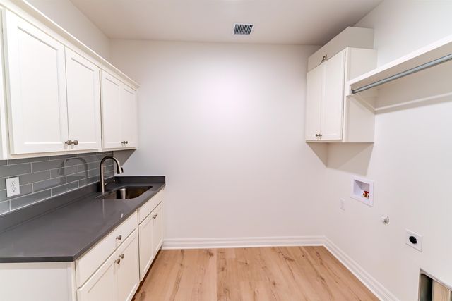 202 S Legacy Way, Andover, KS 67002