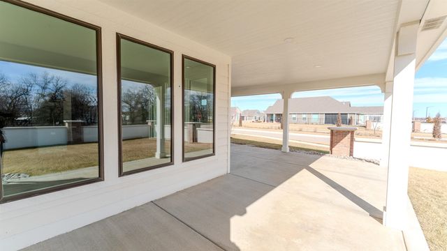 202 S Legacy Way, Andover, KS 67002