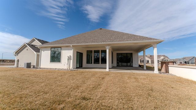 202 S Legacy Way, Andover, KS 67002