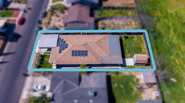 209 Crater Ave, Modesto, CA 95351