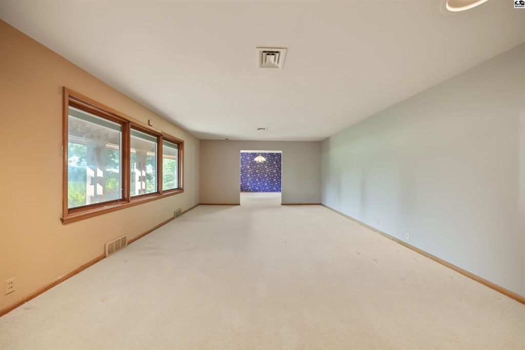 534 Upper Mill Hts Dr