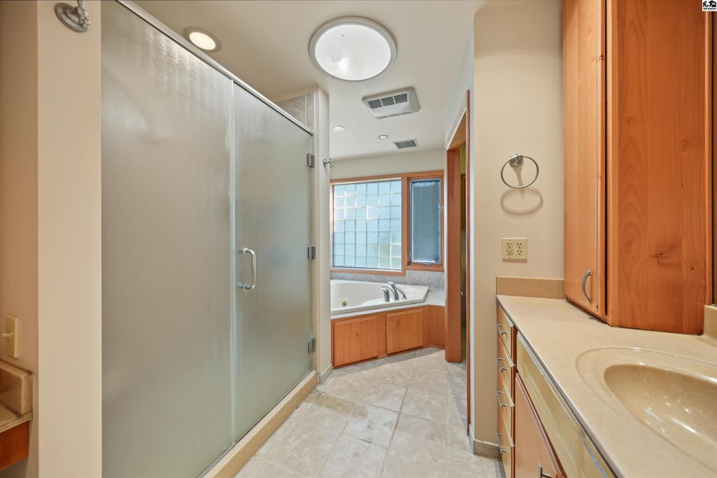534 Upper Mill Hts Dr