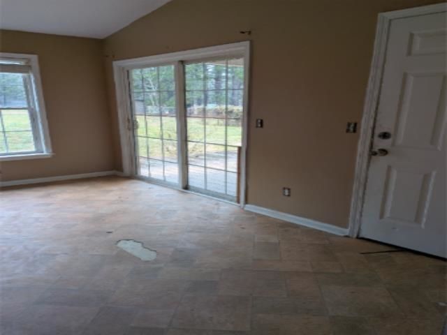 312 Carissa Court, Chesnee, SC 29323