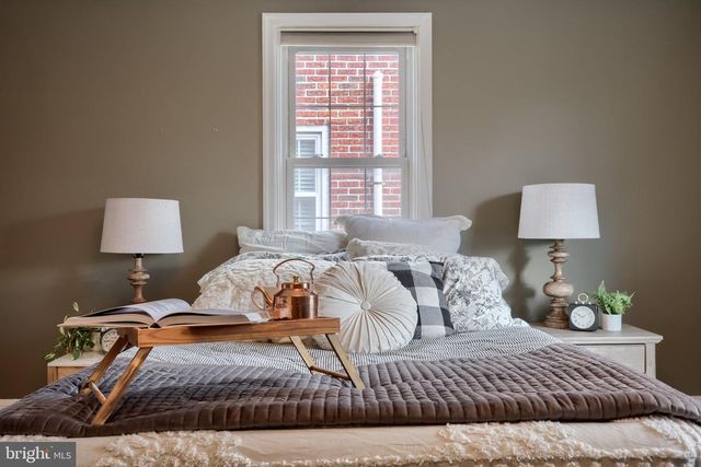 1026 W ROSS ST, Lancaster, PA 17603