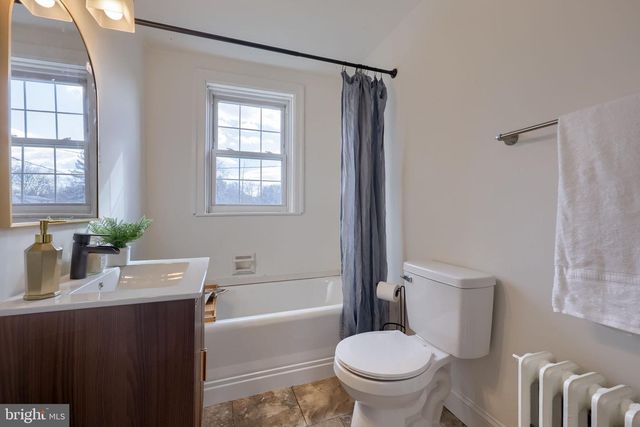 1026 W ROSS ST, Lancaster, PA 17603