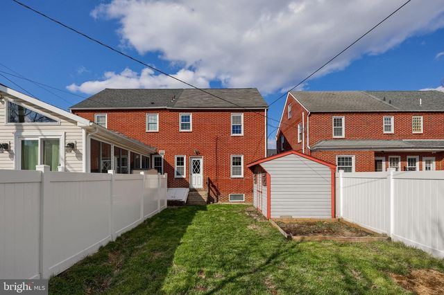 1026 W ROSS ST, Lancaster, PA 17603