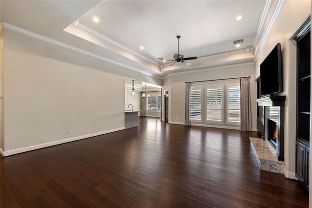 102 Voca, Horseshoe Bay, TX 78657