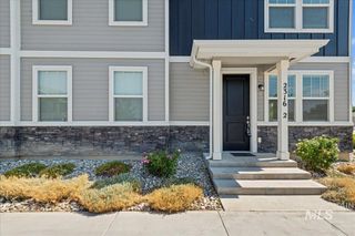 2316 E Spice Loop 2, Nampa, ID 83687