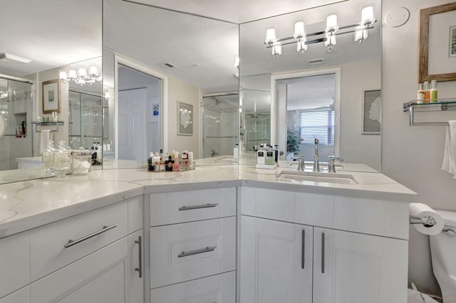 3594 S Ocean Boulevard 302, Highland Beach, FL 33487