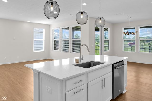 7419 Legends Way, Whitestown, IN 46075