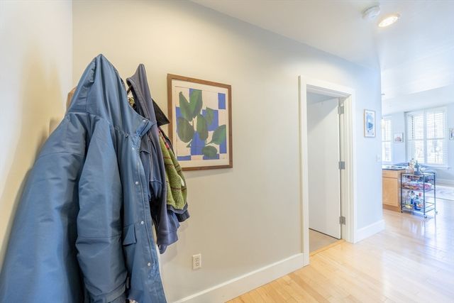70 Lincoln St. L212, Boston, MA 02111
