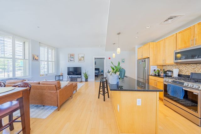 70 Lincoln St. L212, Boston, MA 02111