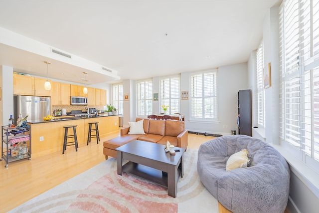 70 Lincoln St. L212, Boston, MA 02111