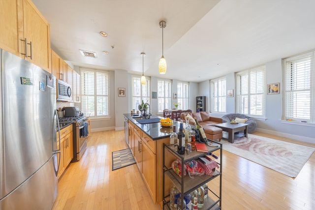 70 Lincoln St. L212, Boston, MA 02111