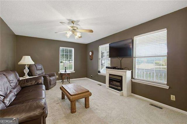 583 Avondale Drive, Rocky Face, GA 30740