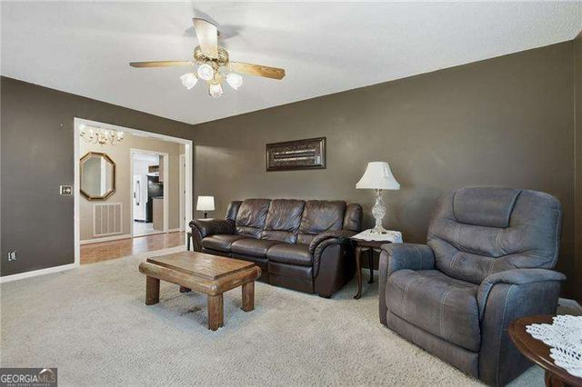 583 Avondale Drive, Rocky Face, GA 30740