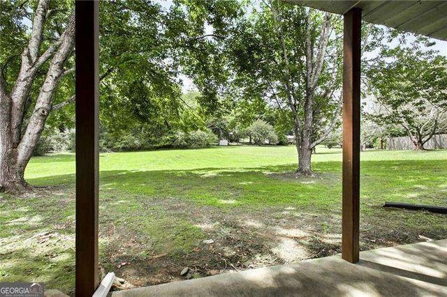 583 Avondale Drive, Rocky Face, GA 30740