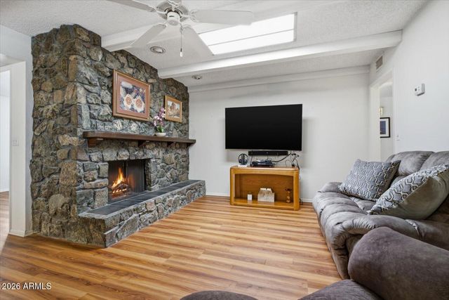 11193 W THUNDERBIRD Boulevard, Sun City, AZ 85351
